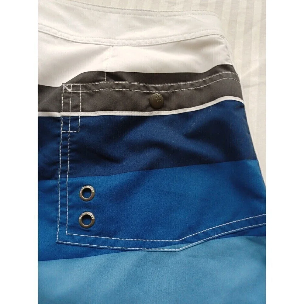 Old Navy mens swim trunks L white blue striped lace-up pockets board shorts flaw
